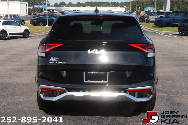 Certified 2025 Kia Sportage SX FWD image 6