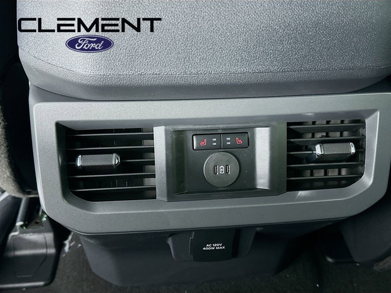 New 2026 Ford F350 Lariat w/ Black Appearance Package image 31