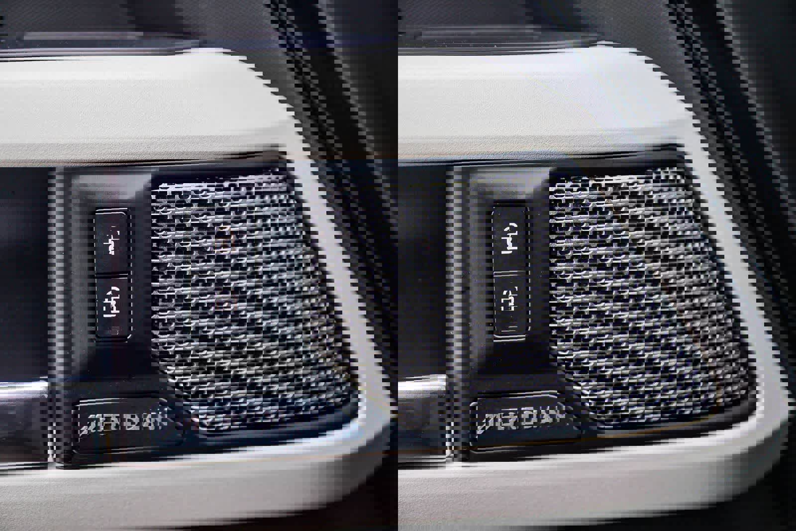 Used 2020 Land Rover Defender 110 S image 23