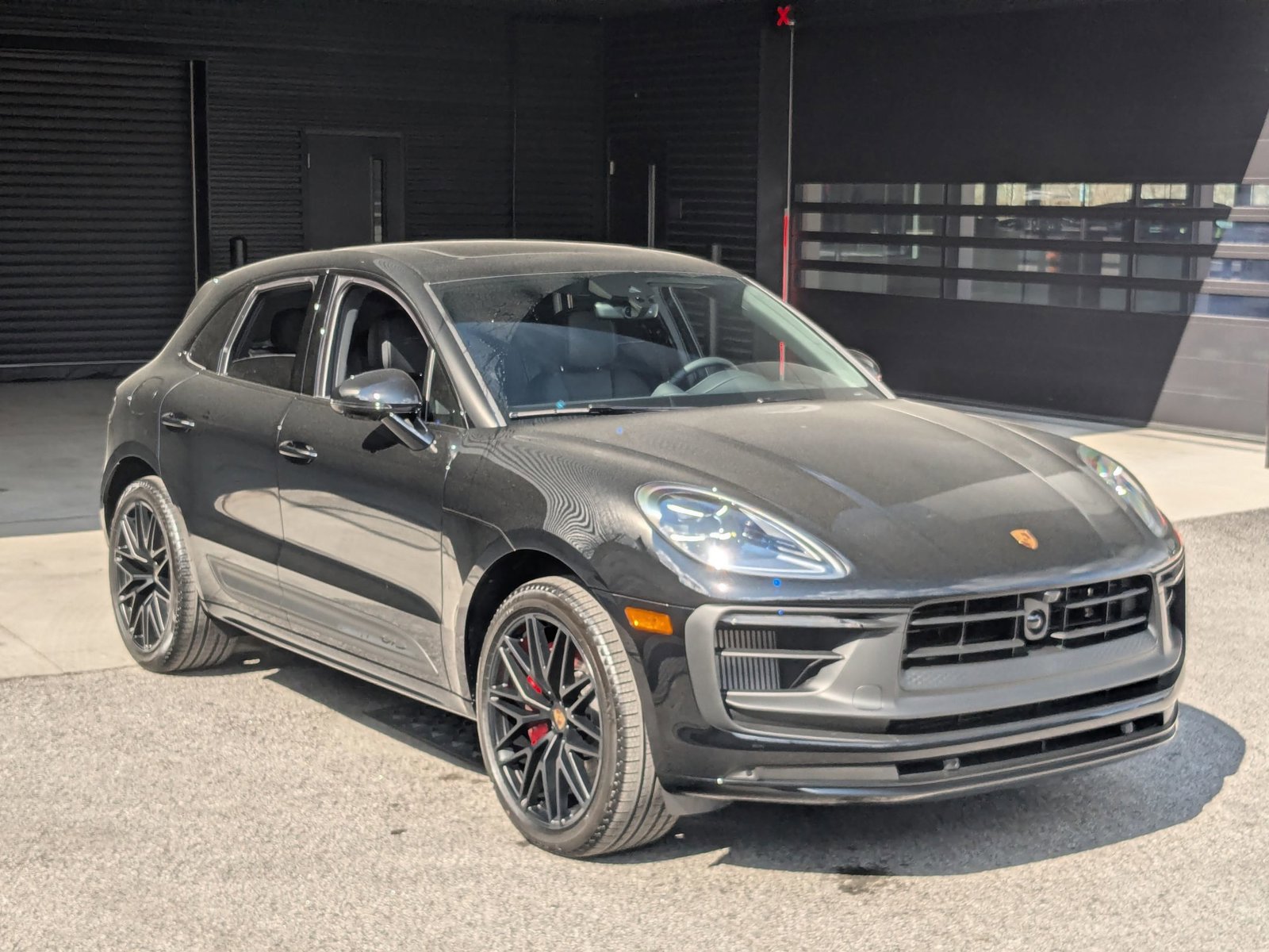 New 2026 Porsche Macan GTS AWD/4WD image 7