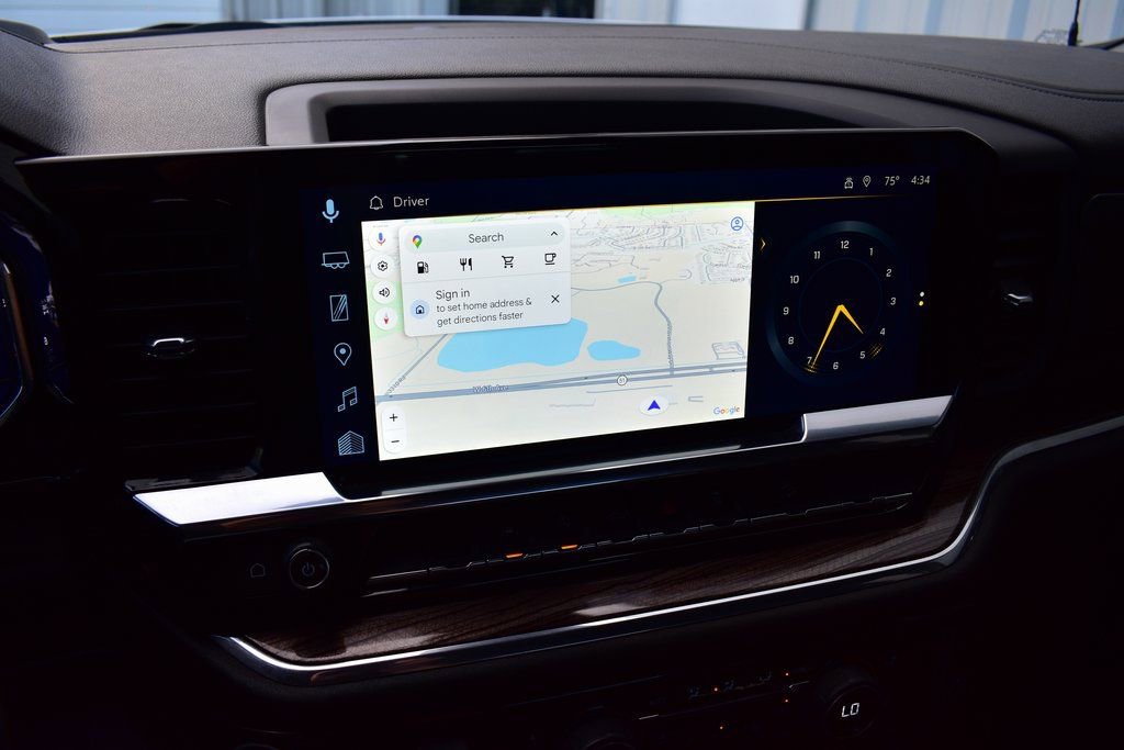 Used 2025 Chevrolet Silverado 1500 LT image 42