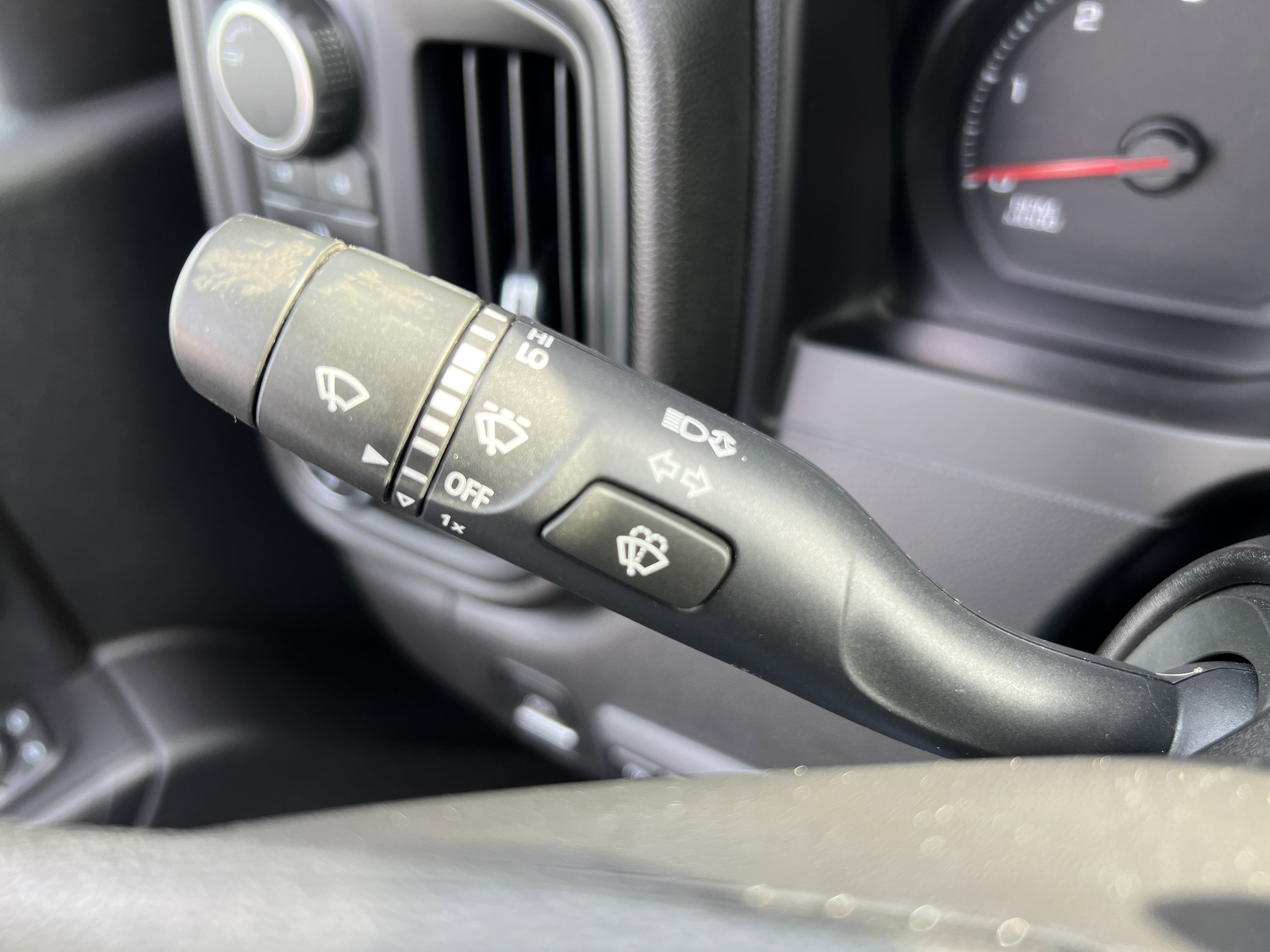 Used 2022 Chevrolet Silverado 3500 W/T image 26