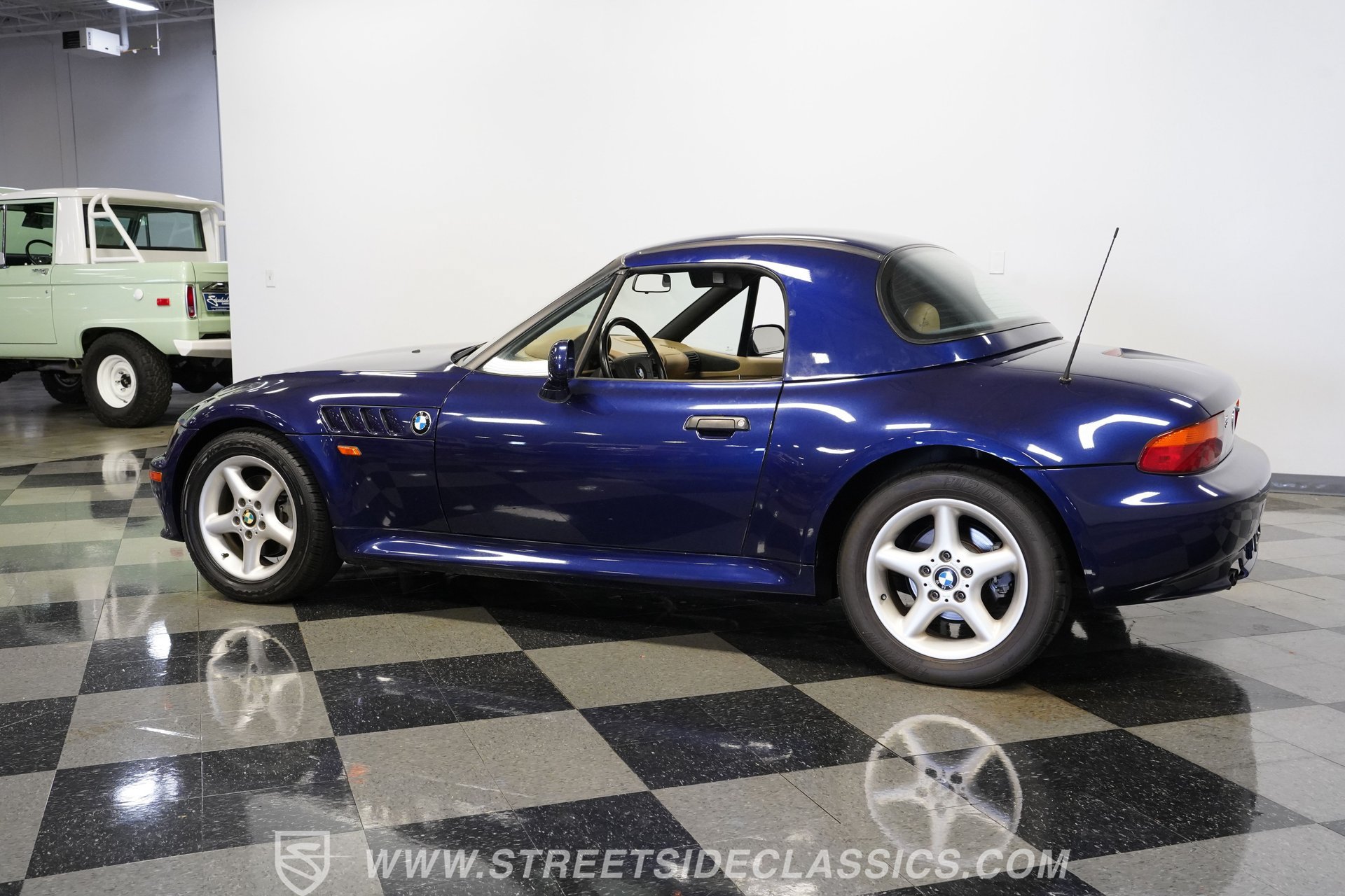 Used 1997 BMW Z3 2.8 RWD image 9