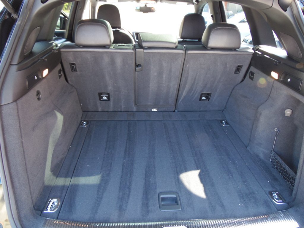 Used 2017 Audi Q5 2.0T Premium Plus w/ Technology Package image 6