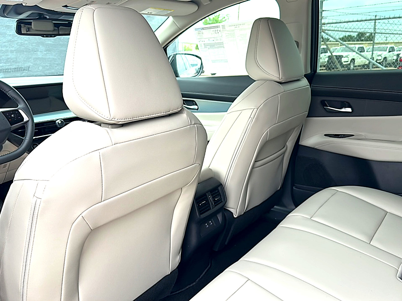 New 2025 Nissan Murano SL w/ Cargo Package image 14