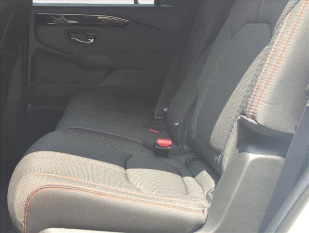 Used 2025 Honda Pilot Sport image 20