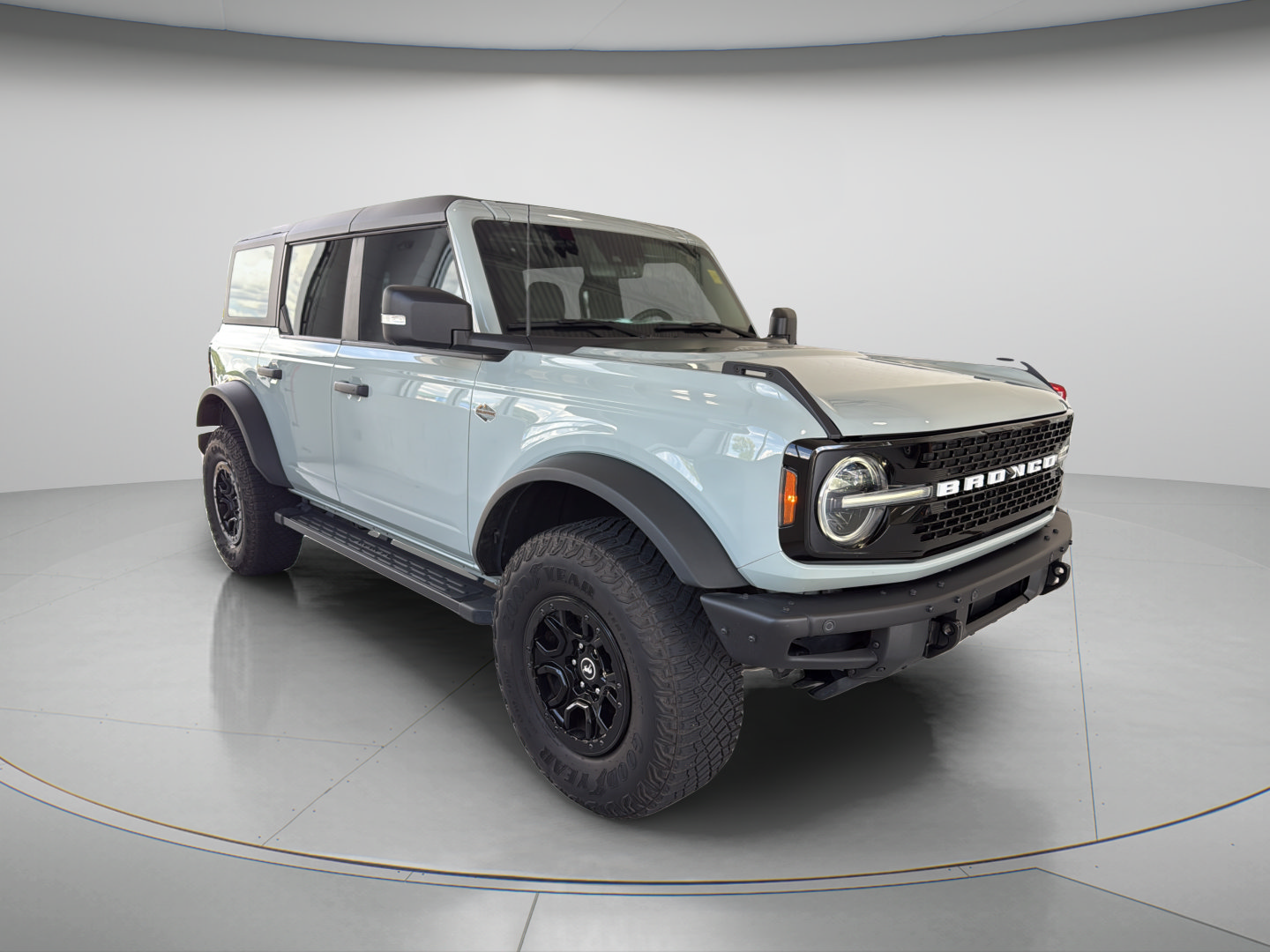 Used 2023 Ford Bronco Wildtrak AWD/4WD image 12