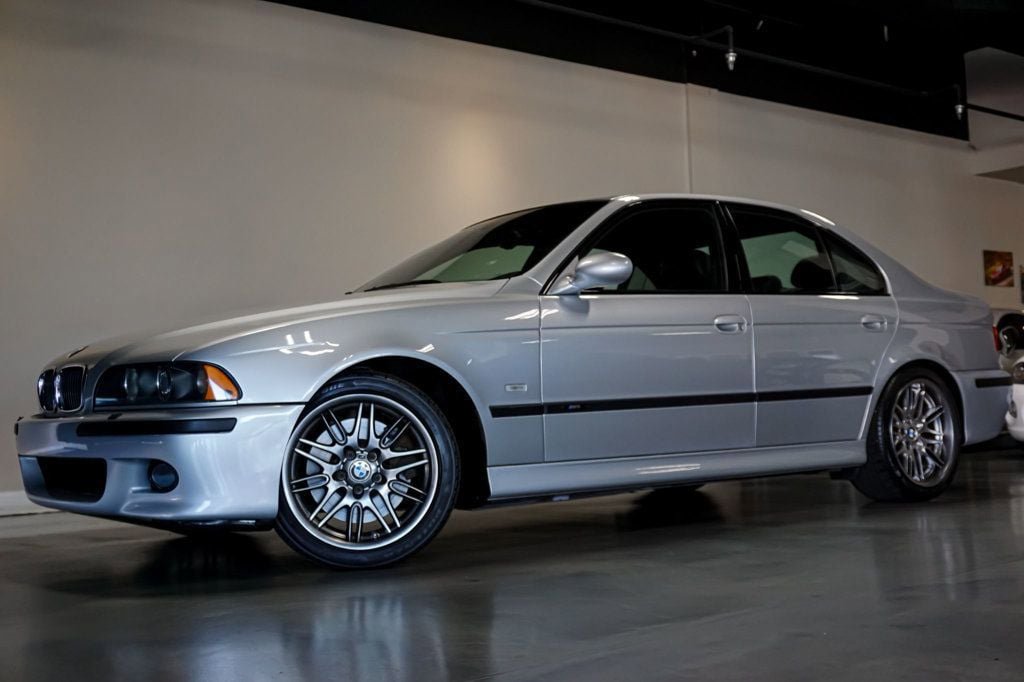 Used 2002 BMW M5 RWD image 85
