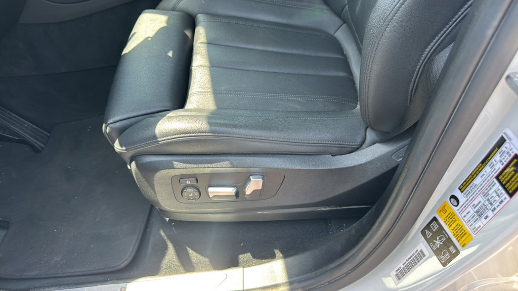 Used 2020 BMW X7 xDrive40i w/ Premium Package AWD/4WD image 20