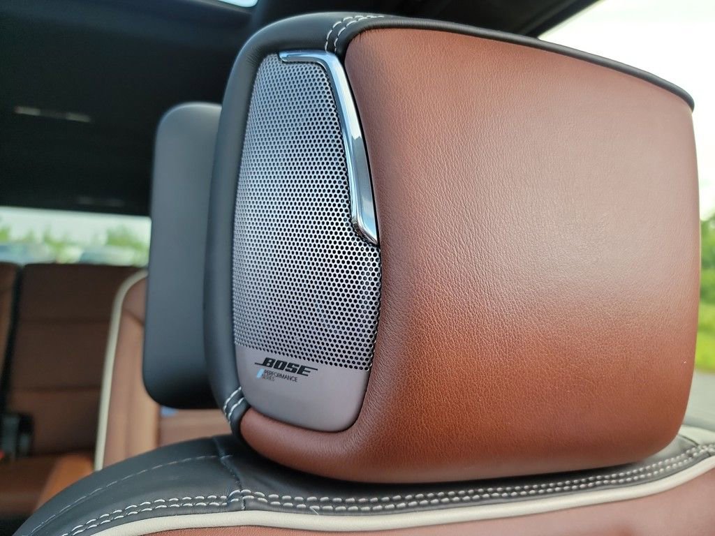 Used 2023 GMC Yukon XL Denali Ultimate image 28