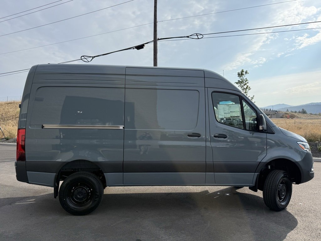 New 2025 Mercedes-Benz Sprinter 2500 image 4