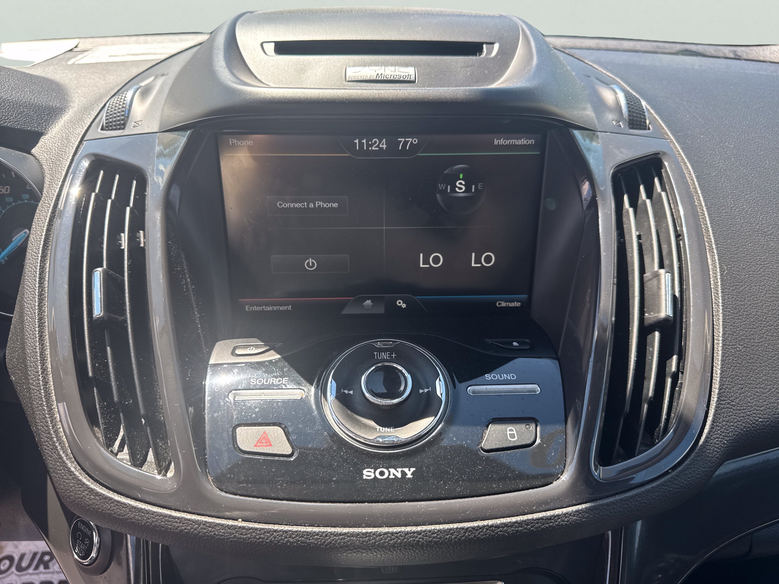 Used 2015 Ford Escape Titanium AWD/4WD image 17