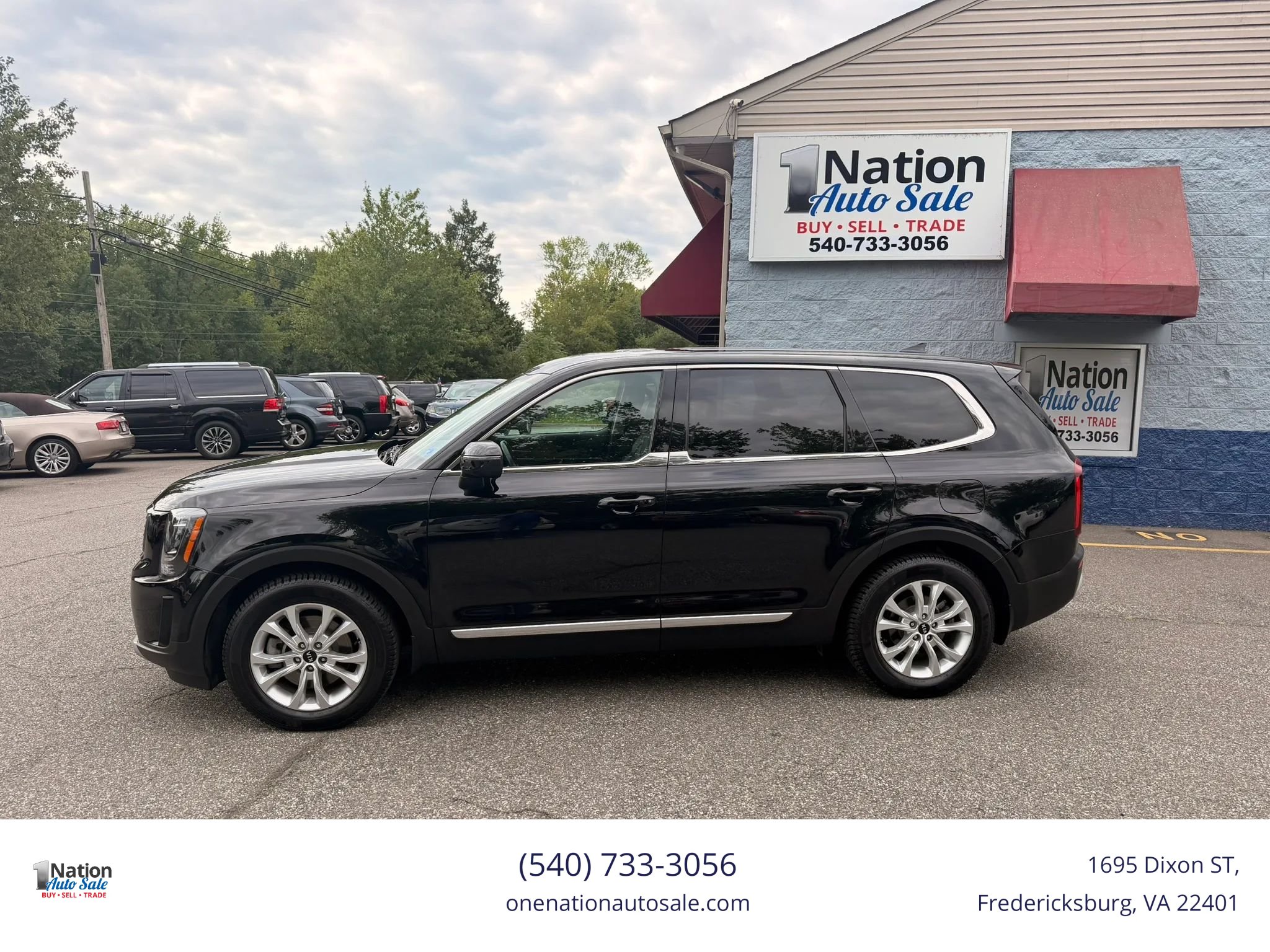 Used 2020 Kia Telluride LX AWD/4WD image 3