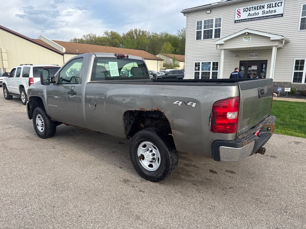 Used 2007 Chevrolet Silverado 2500 W/T w/ Snow Plow Prep Package AWD/4WD image 9