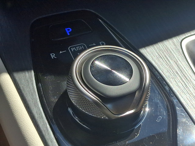 New 2026 Lexus RZ 450e AWD image 10