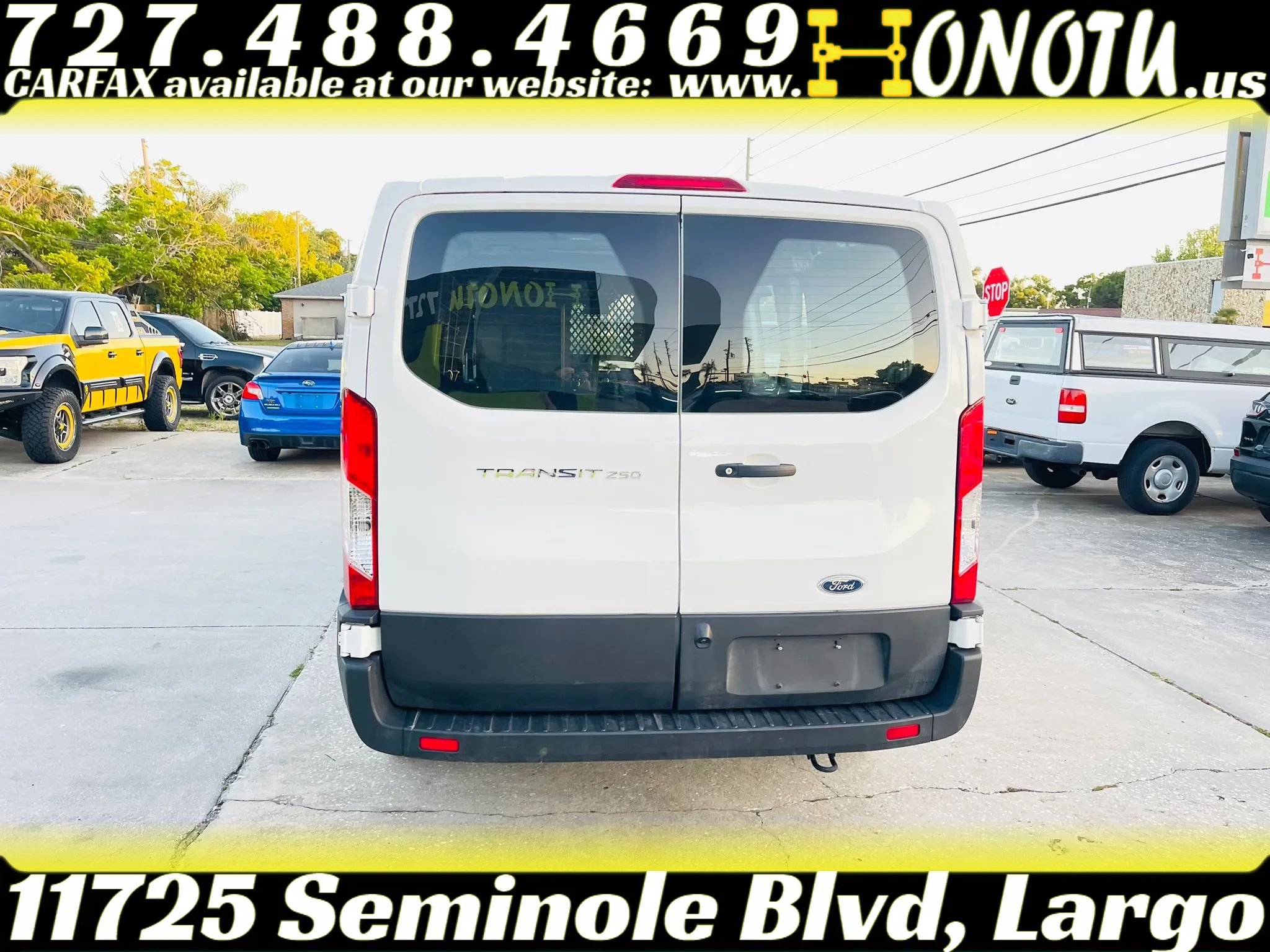 Used 2023 Ford Transit 250 Low Roof w/ Exterior Upgrade Package RWD image 7