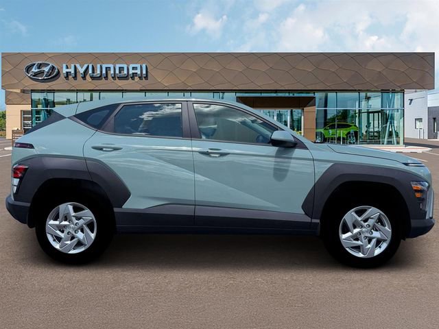 New 2026 Hyundai Kona SE image 9