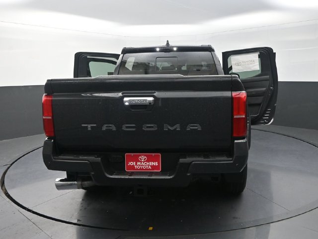 Used 2026 Toyota Tacoma Limited AWD/4WD image 44