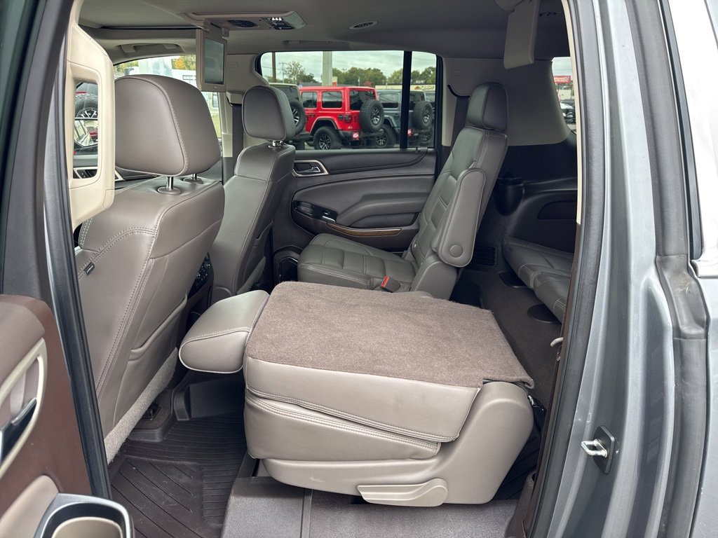Used 2020 GMC Yukon XL Denali w/ Denali Ultimate Package image 25