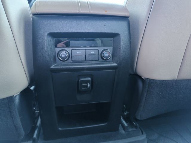 Used 2022 Chevrolet Traverse LT AWD/4WD image 25