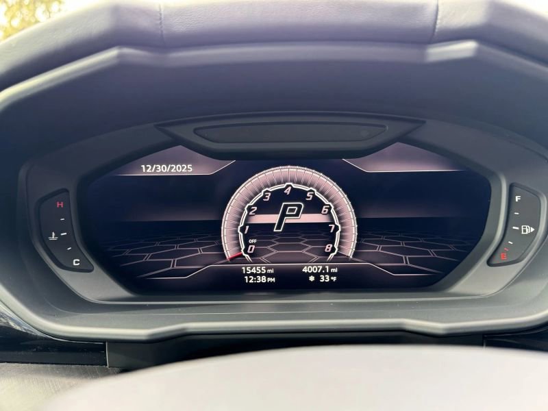 Used 2021 Lamborghini Urus image 16