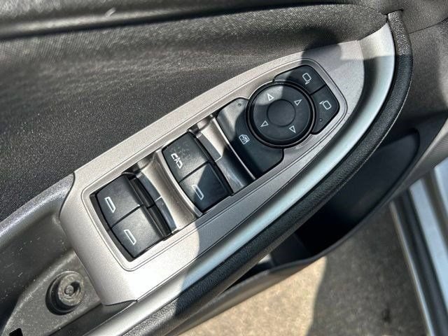 Used 2025 Chevrolet Malibu LT FWD image 12