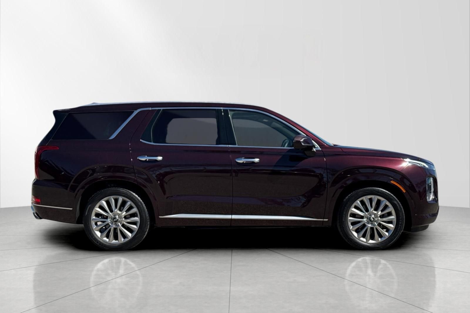 Used 2020 Hyundai Palisade Limited image 2