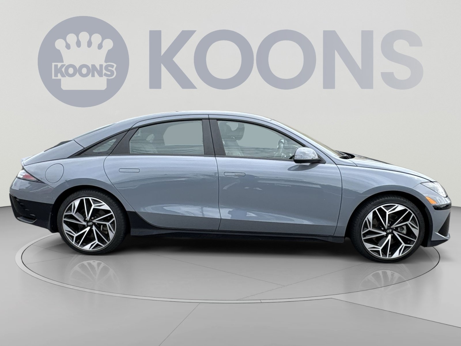 Used 2024 Hyundai Ioniq 6 SEL AWD/4WD image 8