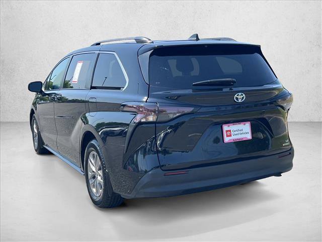 Certified 2023 Toyota Sienna LE FWD image 7