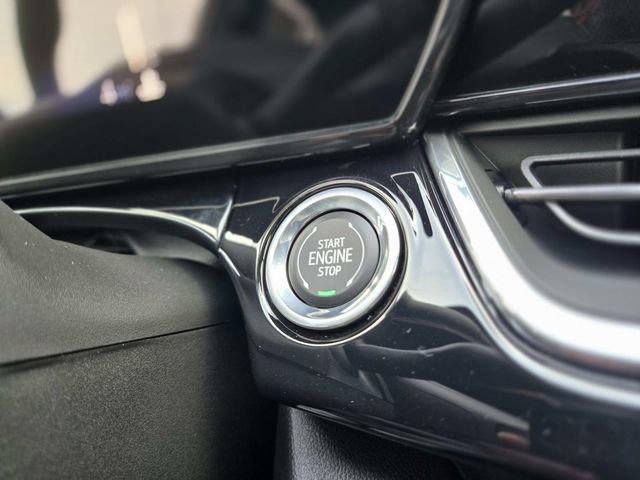 New 2026 Chevrolet Trax RS w/ Sunroof Package image 24