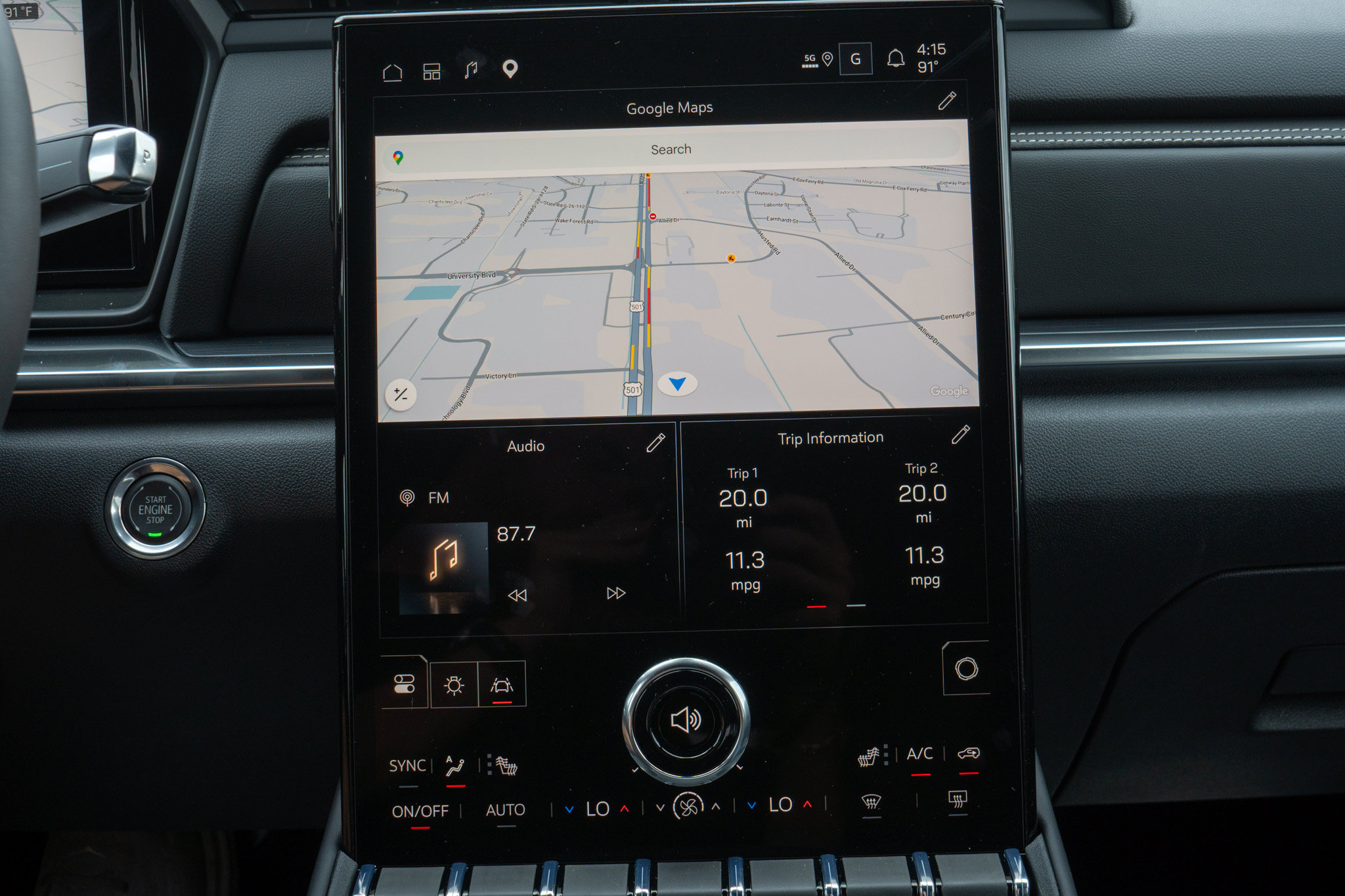 New 2027 GMC Terrain Elevation w/ Elevation Premium Package FWD image 16