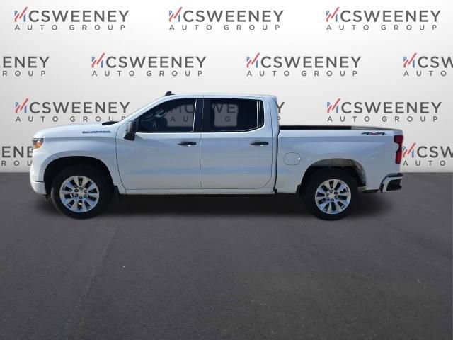 Used 2022 Chevrolet Silverado 1500 Custom image 4