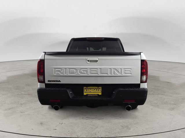 Used 2026 Honda Ridgeline Black Edition image 4