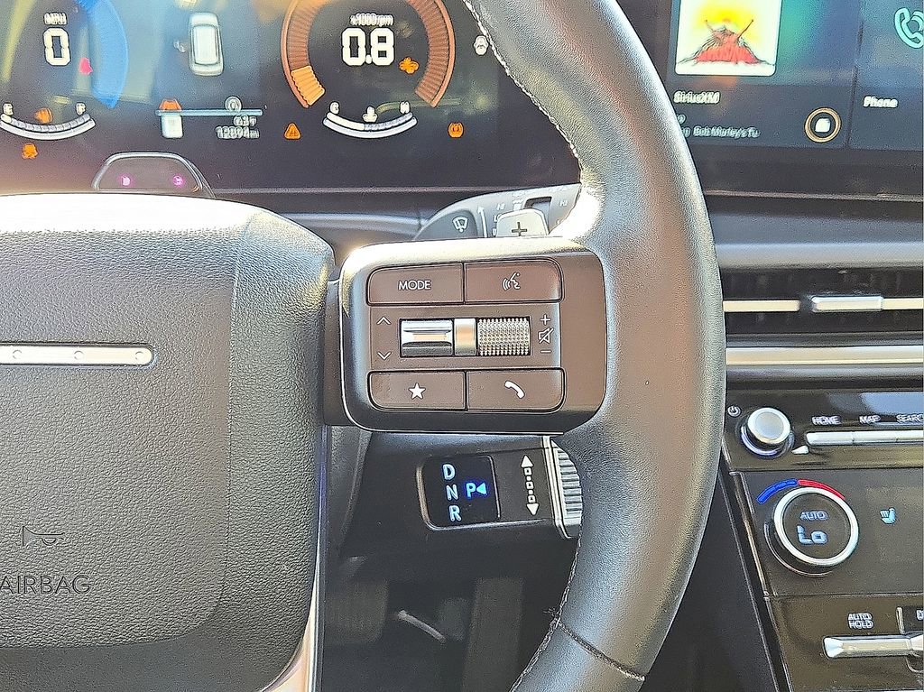 Used 2025 Hyundai Santa Fe SEL image 18