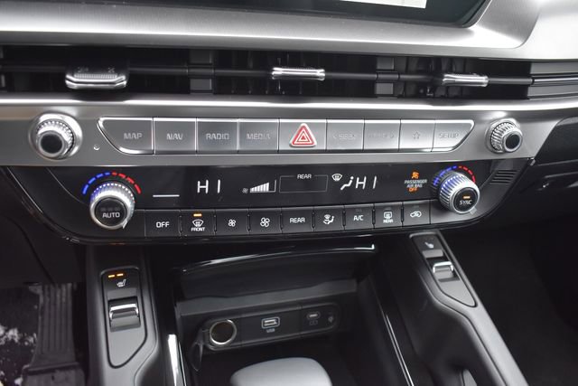 New 2025 Kia Telluride S image 30