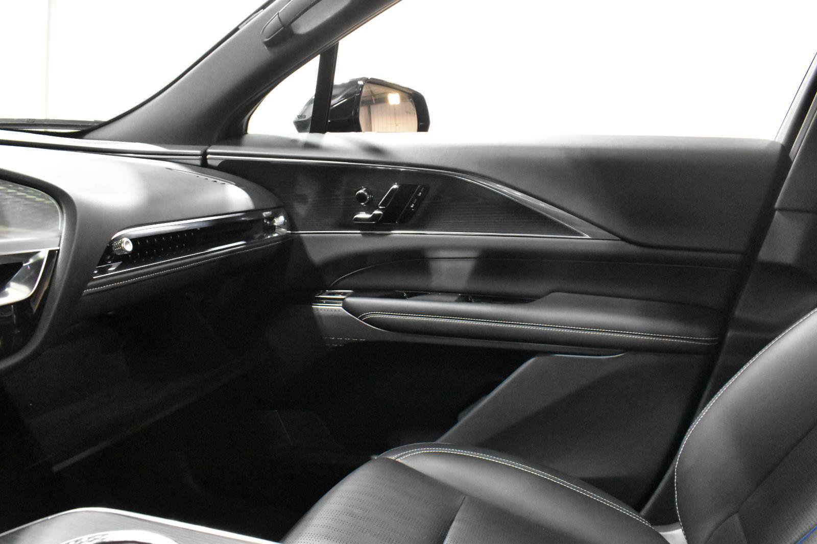 Certified 2024 Cadillac Lyriq Sport RWD image 19