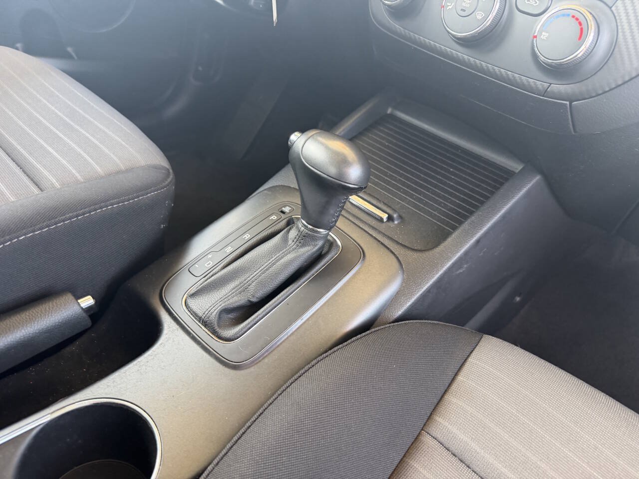 Used 2015 Kia Forte EX FWD image 22
