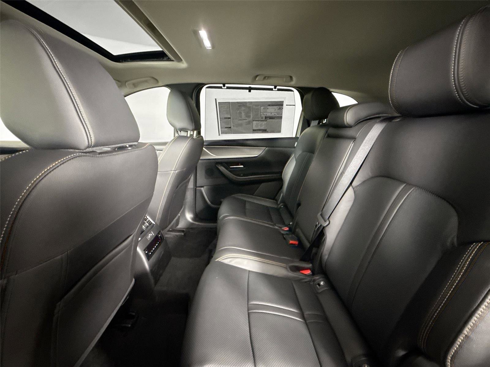 New 2026 MAZDA CX-70 3.3 Turbo w/ Preferred Package image 31