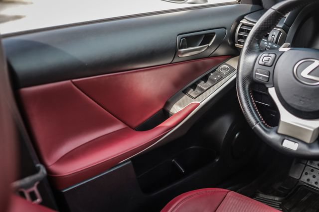 Used 2018 Lexus IS 300 F Sport w/ F Sport Package AWD/4WD image 43
