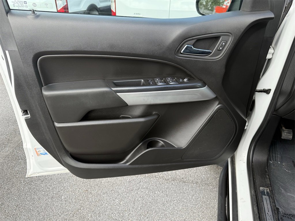 Used 2019 Chevrolet Colorado ZR2 image 18