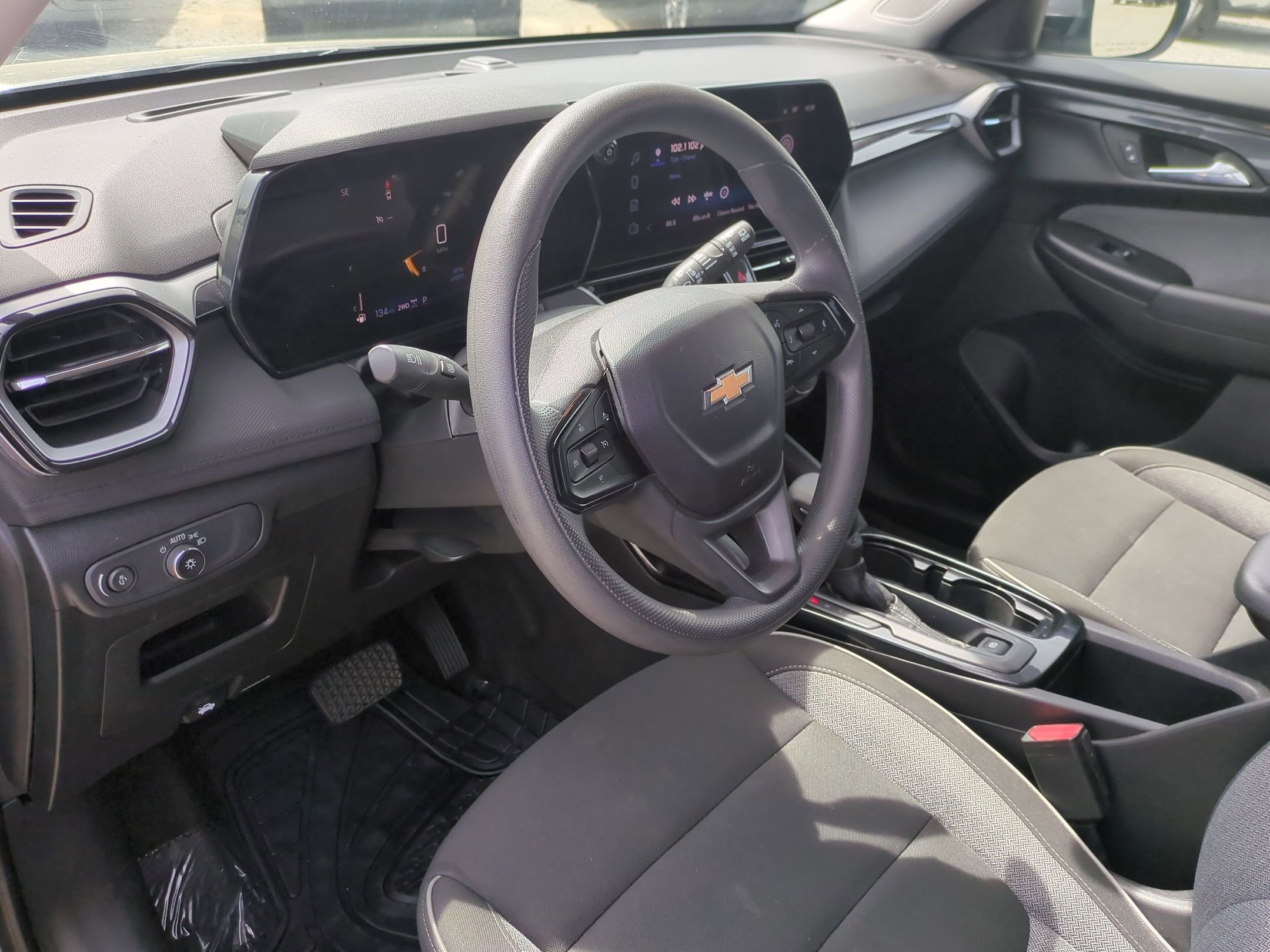 Certified 2025 Chevrolet TrailBlazer LT AWD/4WD image 18