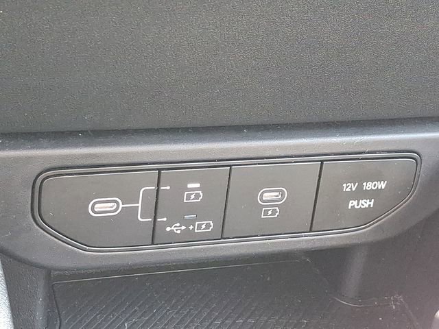 Used 2025 Kia K4 LXS image 23