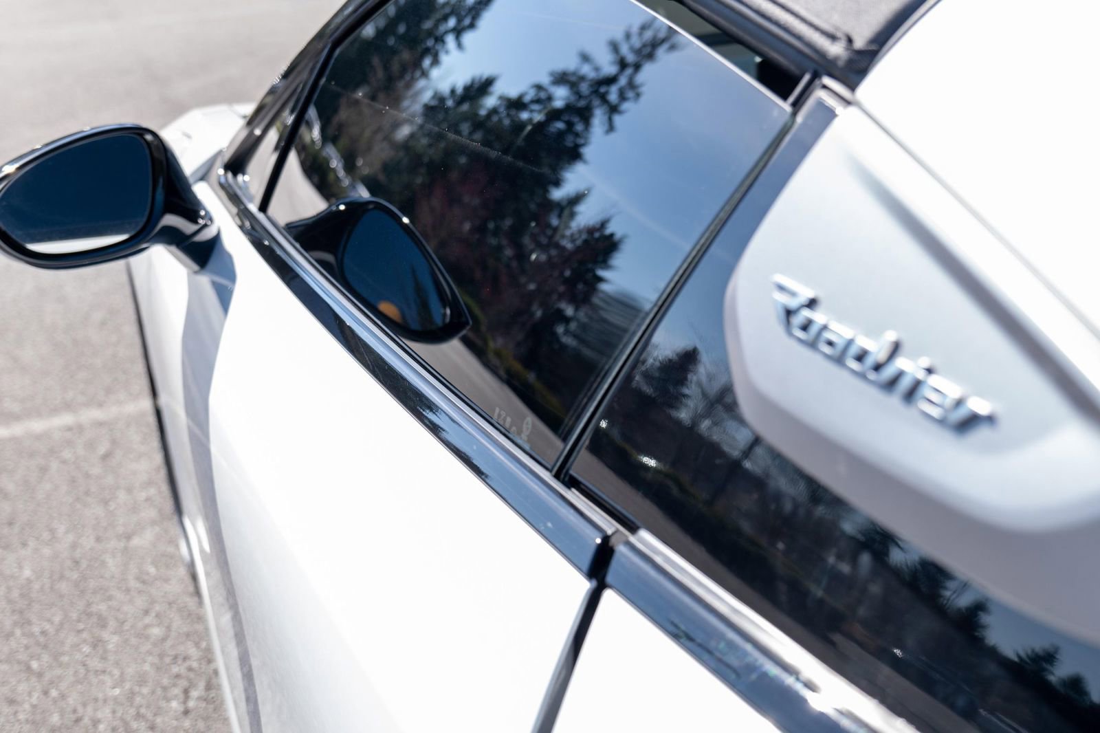 Used 2019 BMW i8 Roadster AWD/4WD image 14