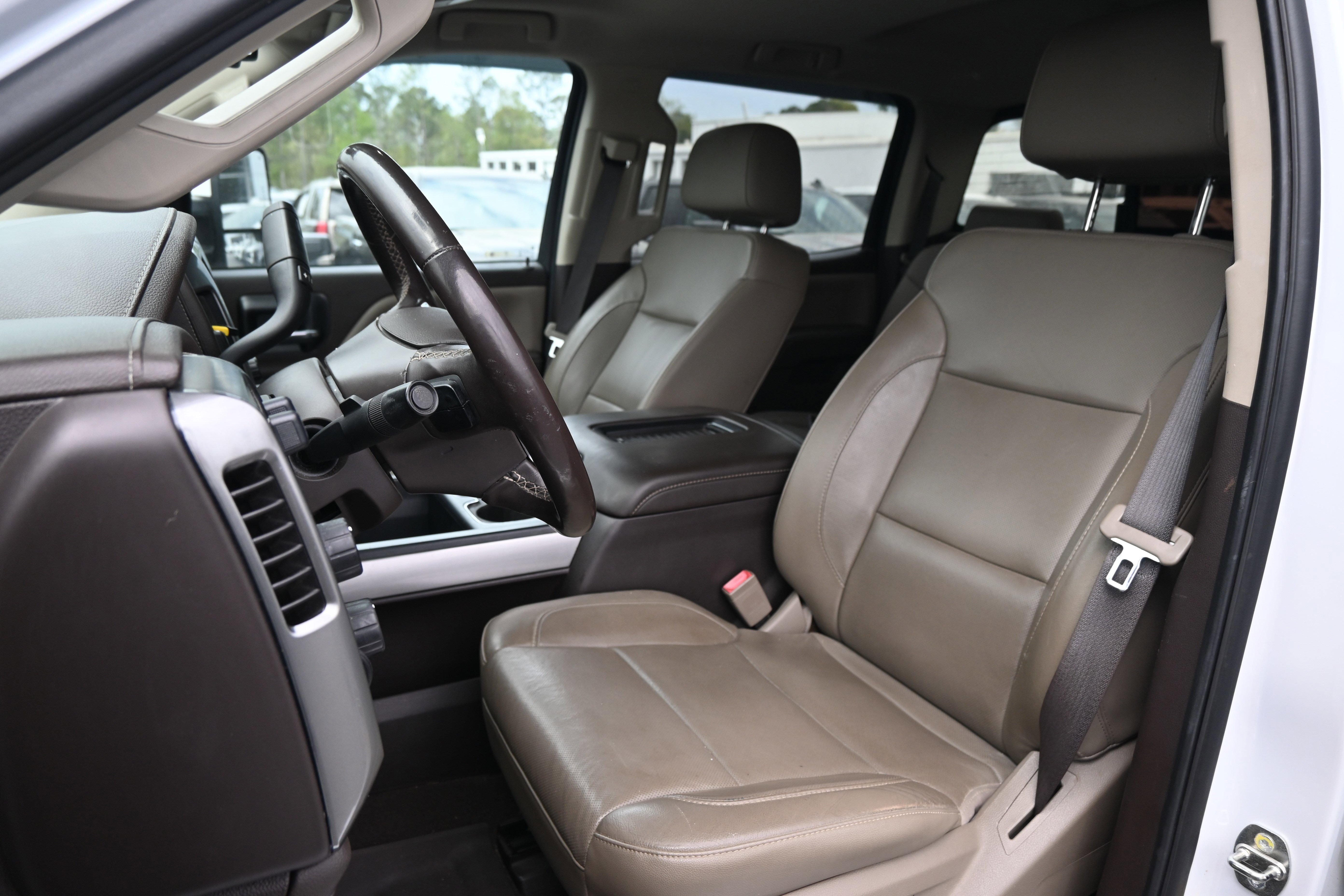 Used 2019 Chevrolet Silverado 2500 LTZ w/ Duramax Plus Package image 6