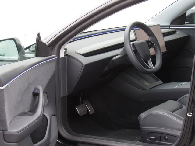 Used 2024 Tesla Model 3 Performance AWD/4WD image 9