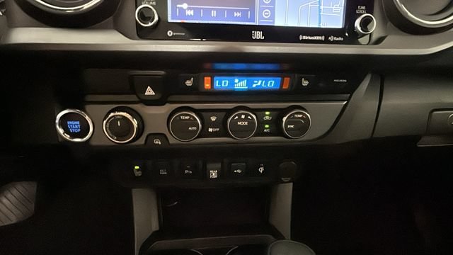 Used 2021 Toyota Tacoma TRD Pro AWD/4WD image 22