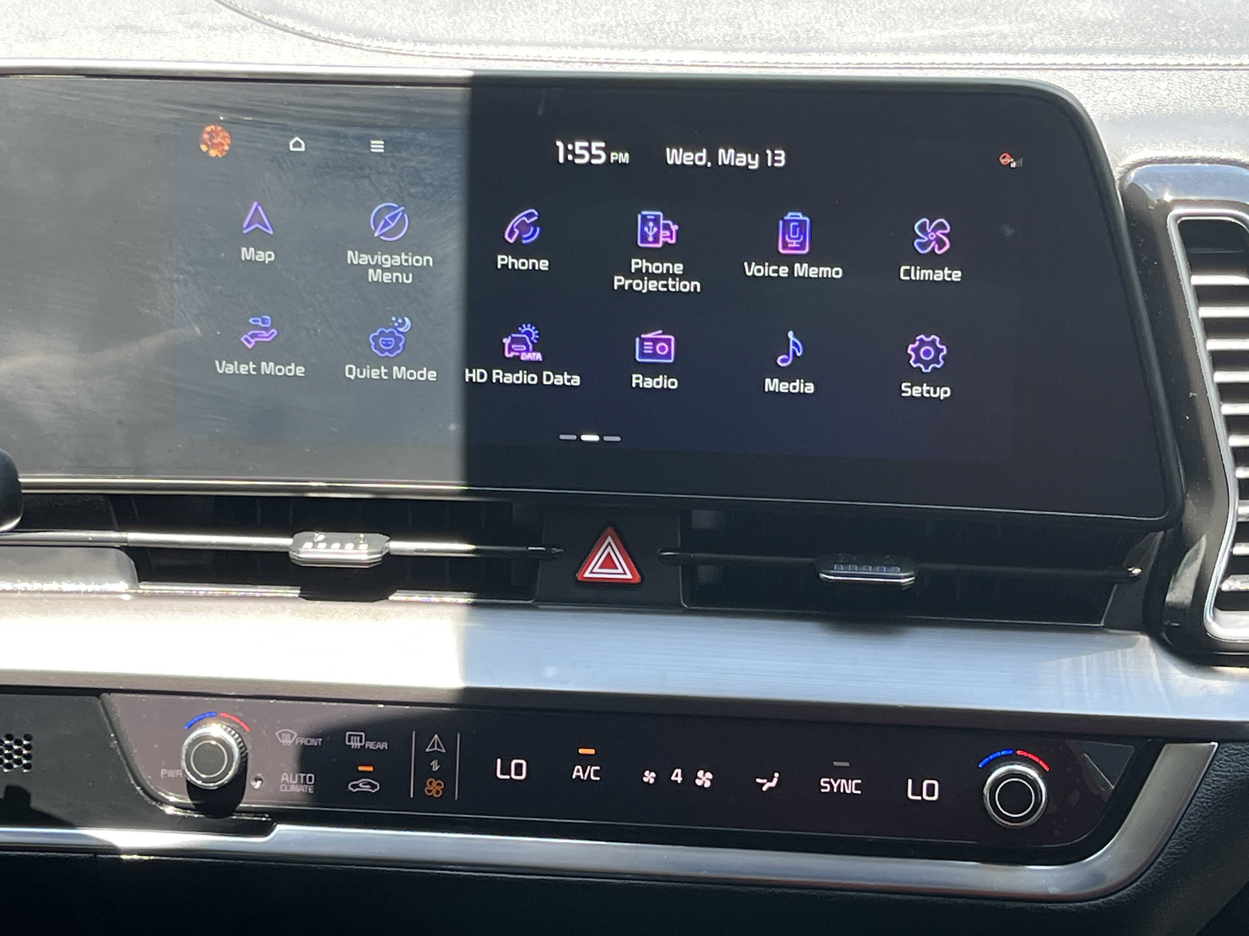 Used 2025 Kia Sportage EX w/ Premium Package FWD image 5