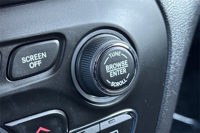 Used 2020 Jeep Cherokee Latitude image 31