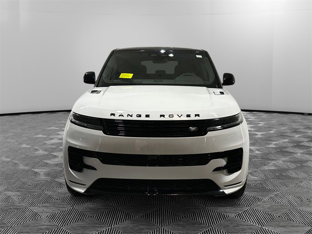 New 2025 Land Rover Range Rover Sport Dynamic SE image 8