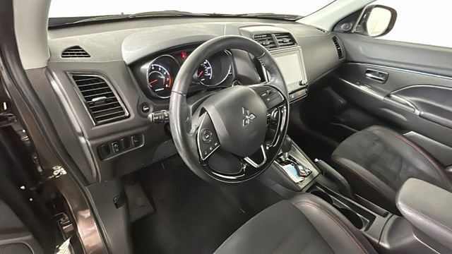 Used 2024 Mitsubishi Outlander Sport SE AWD/4WD image 14